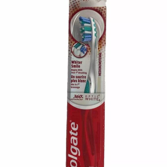 Colgate Advanced Floss-Tip Toothbrush - Medium - NEW - Picture 1 of 2